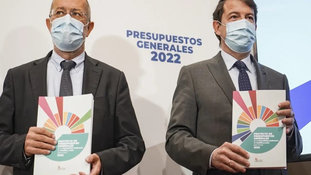 Alfonso Fern&aacute;ndez Ma&ntilde;ueco junto a Francisco Igea | Fuente: jcyl