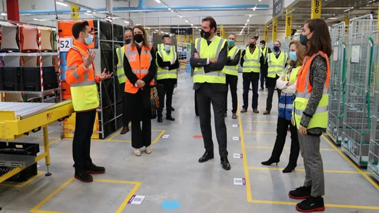 El alcalde de Valladolid, &Oacute;scar Puente, ha visitado este lunes las instalaciones | Fuente: Ayuntamiento de Valladolid