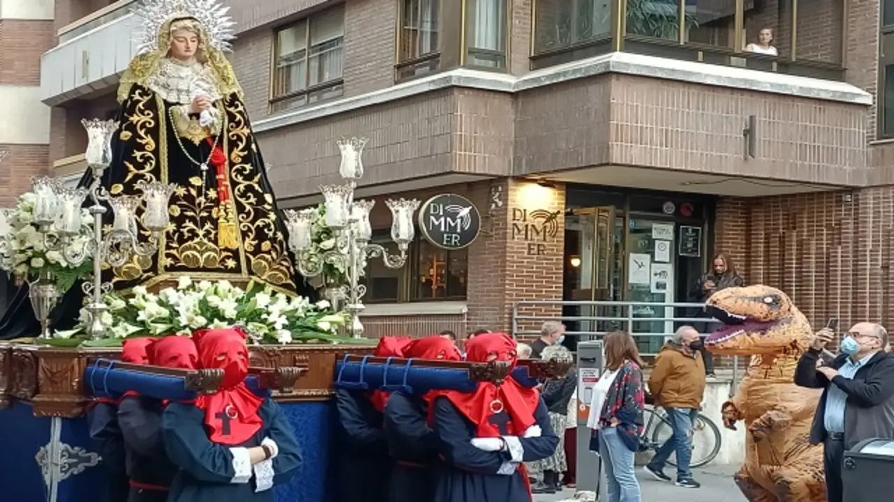 Fuente: @elliisnotonfire