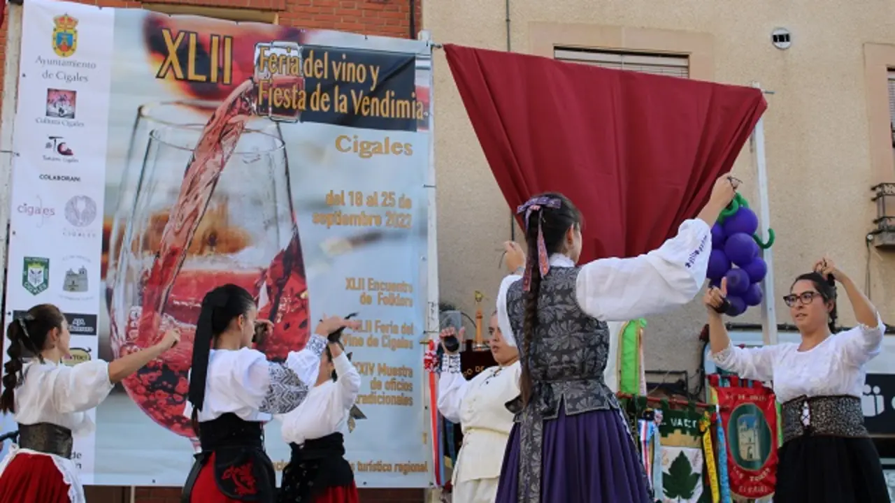 Folklore durante la XLII Fiesta de la Vendimia de Cigales | Valladolid Plural