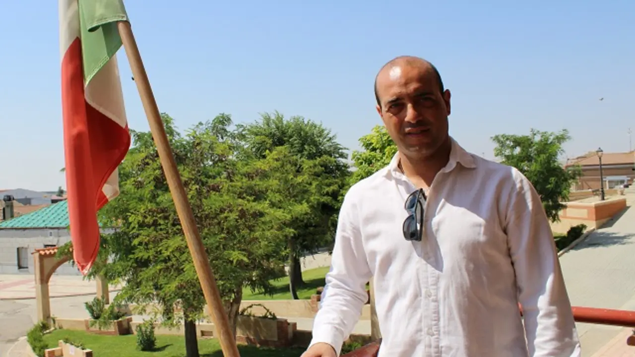 El alcalde de Bobadilla del Campo, Francisco Pastor, atiende a este medio | Valladolid Plural