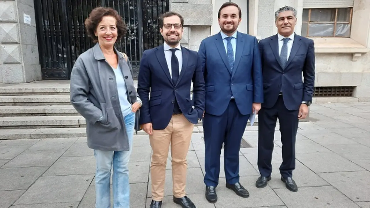 Los parlamentarios nacionales del PP de Valladolid, Mercedes Cantalapiedra, Eduardo Carazo, Jos&eacute; &Aacute;ngel Alonso y Alberto Plaza | Valladolid Plural