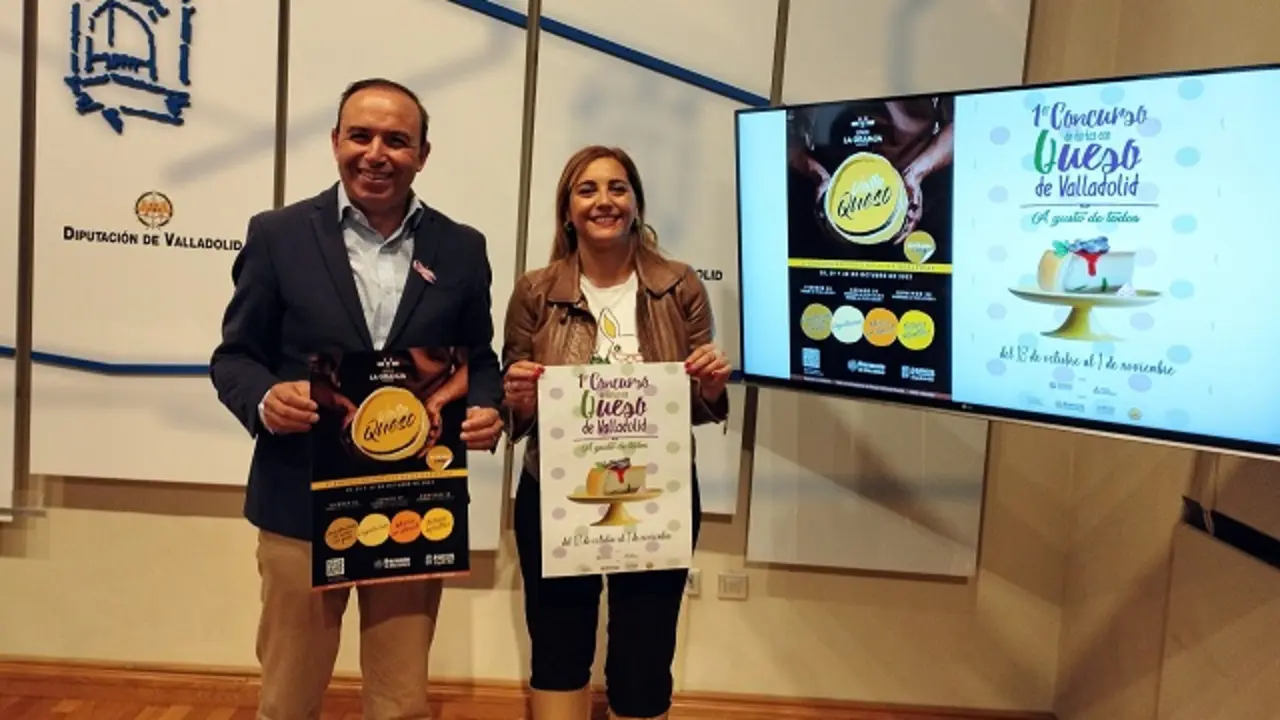 Los diputados provinciales V&iacute;ctor Alonso e Inmaculada Toledano presentan 'Vallaqueso' 2022 | Valladolid Plural
