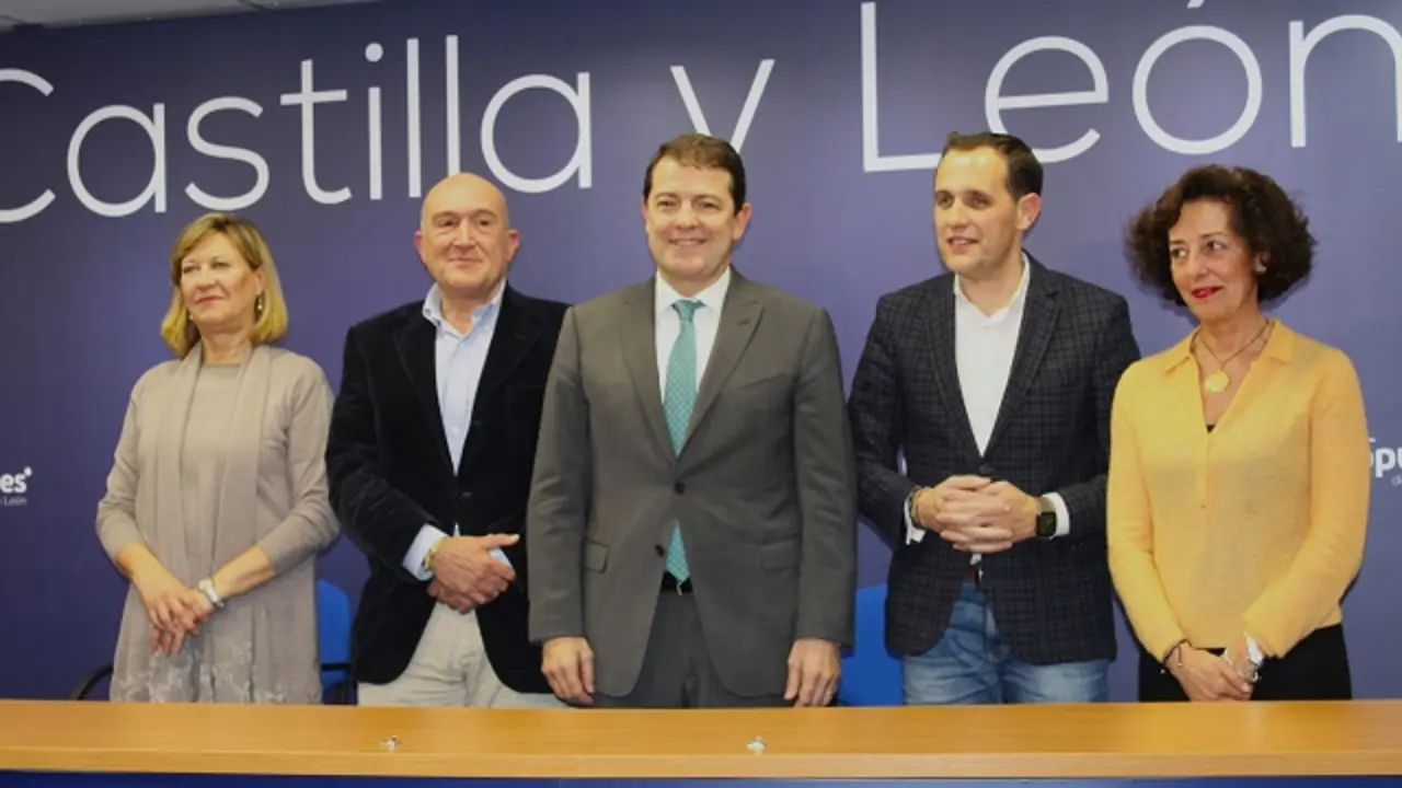 El PP presenta a Jes&uacute;s Julio Carnero como candidato a la Alcald&iacute;a de Valladolid | Valladolid Plural