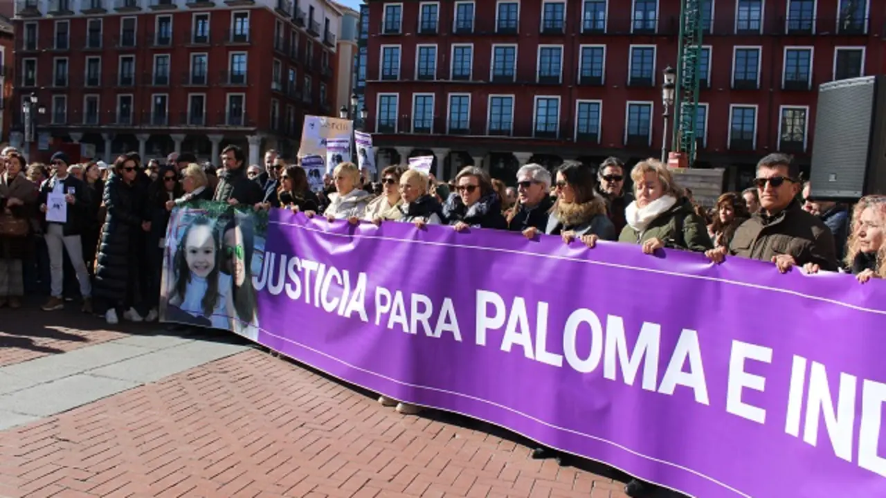 Concentraci&oacute;n por Paloma e India en la Plaza Mayor | Valladolid Plural