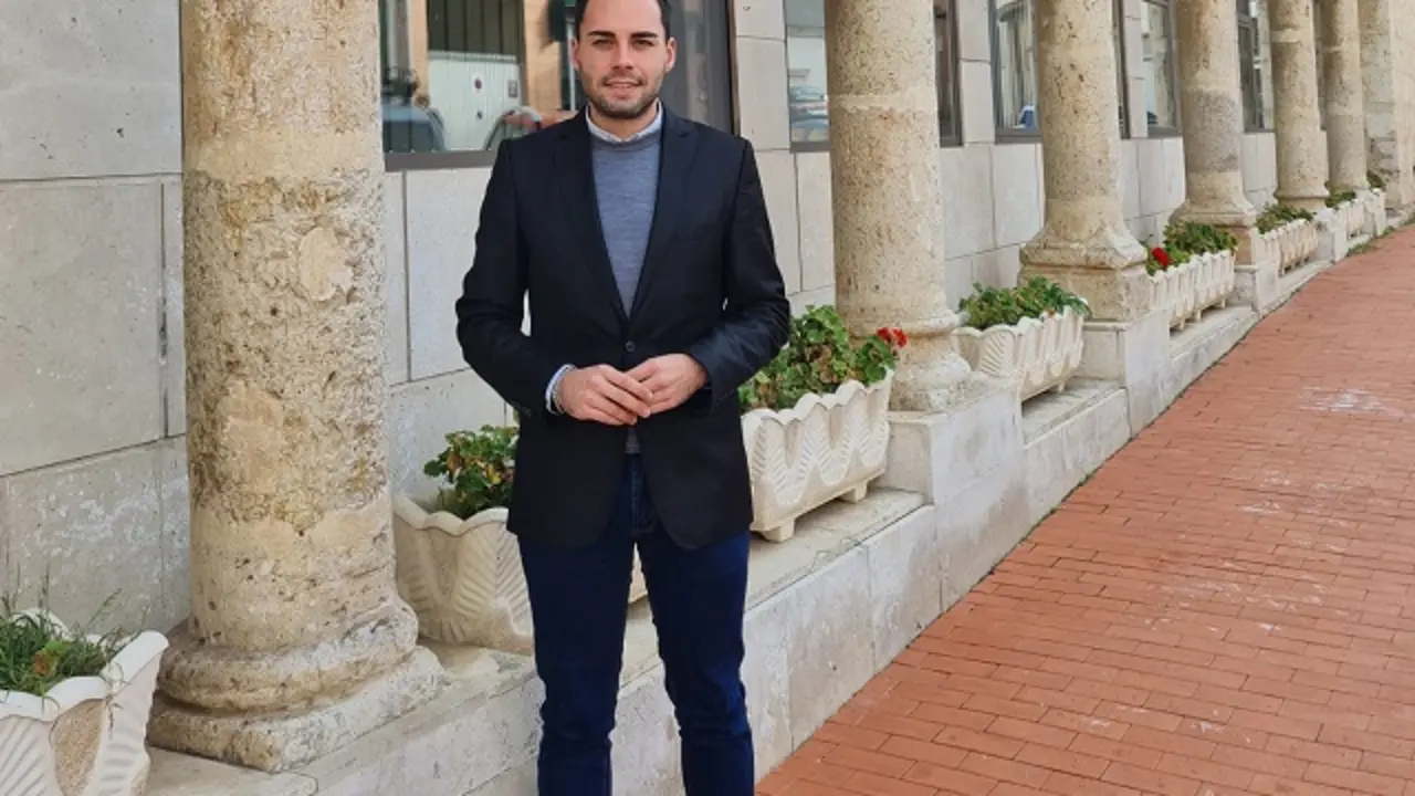 El alcalde y candidato del PP en Zarat&aacute;n, Roberto Migall&oacute;n
