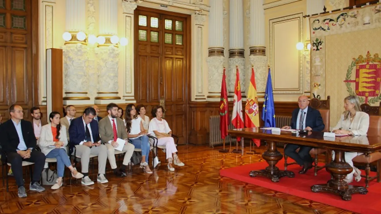 Presentaci&oacute;n del nuevo organigrama del Ayuntamiento de Valladolid | Valladolid Plural