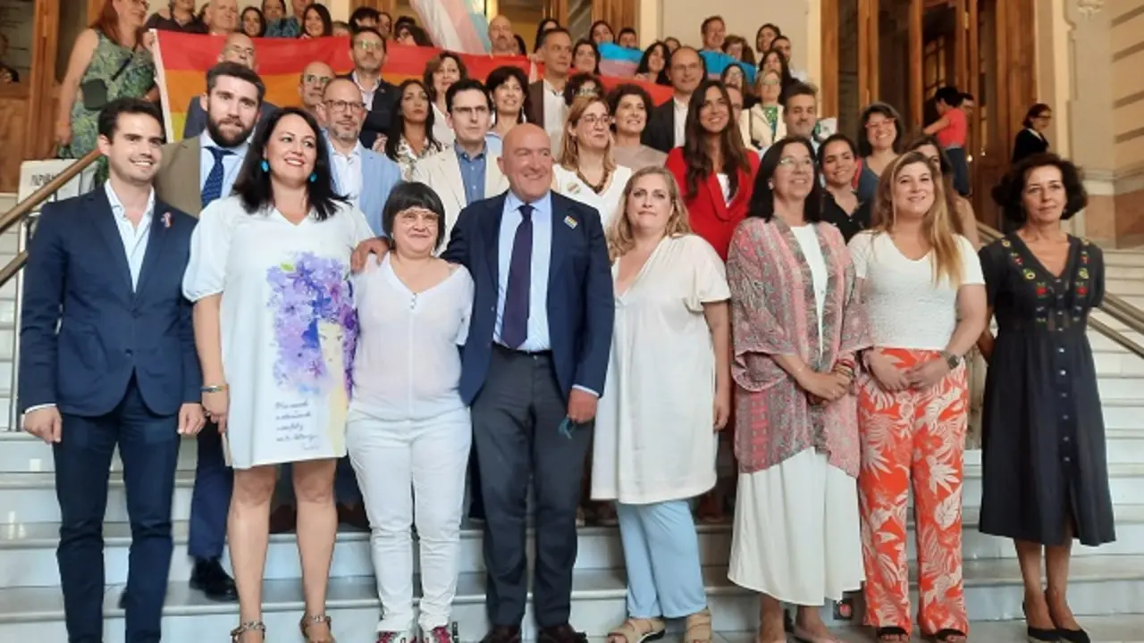 El Ayuntamiento de Valladolid celebra el D&iacute;a del Orgullo LGTBI | Valladolid Plural