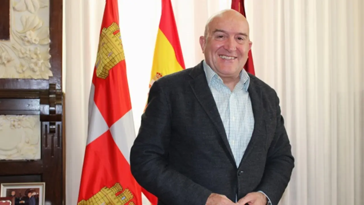 Jes&uacute;s Julio Carnero, alcalde de Valladolid, durante la entrevista | Valladolid Plural