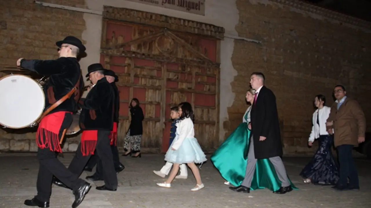 Pasacalles de Las Candelas por Tordehumos | Valladolid Plural