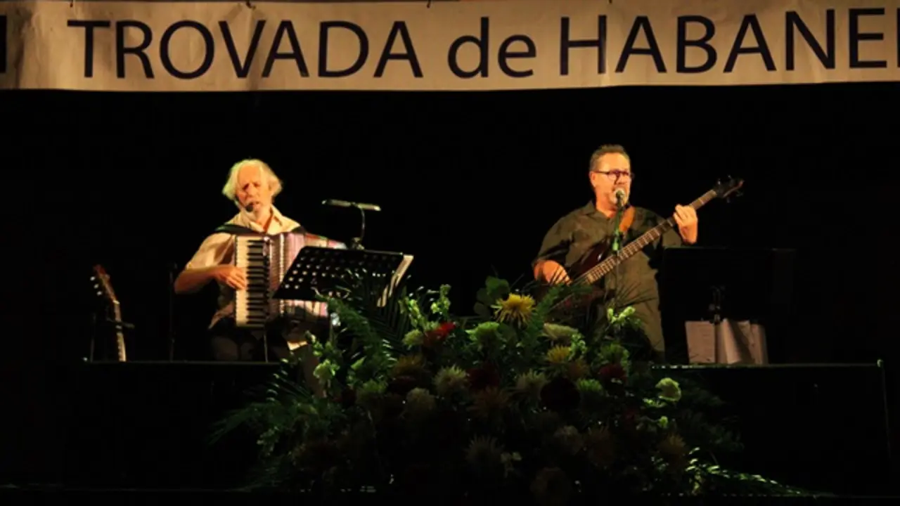 Actuación de Aguadulce de Valladolid en la 31 Trovada de Habaneras | Valladolid Plural