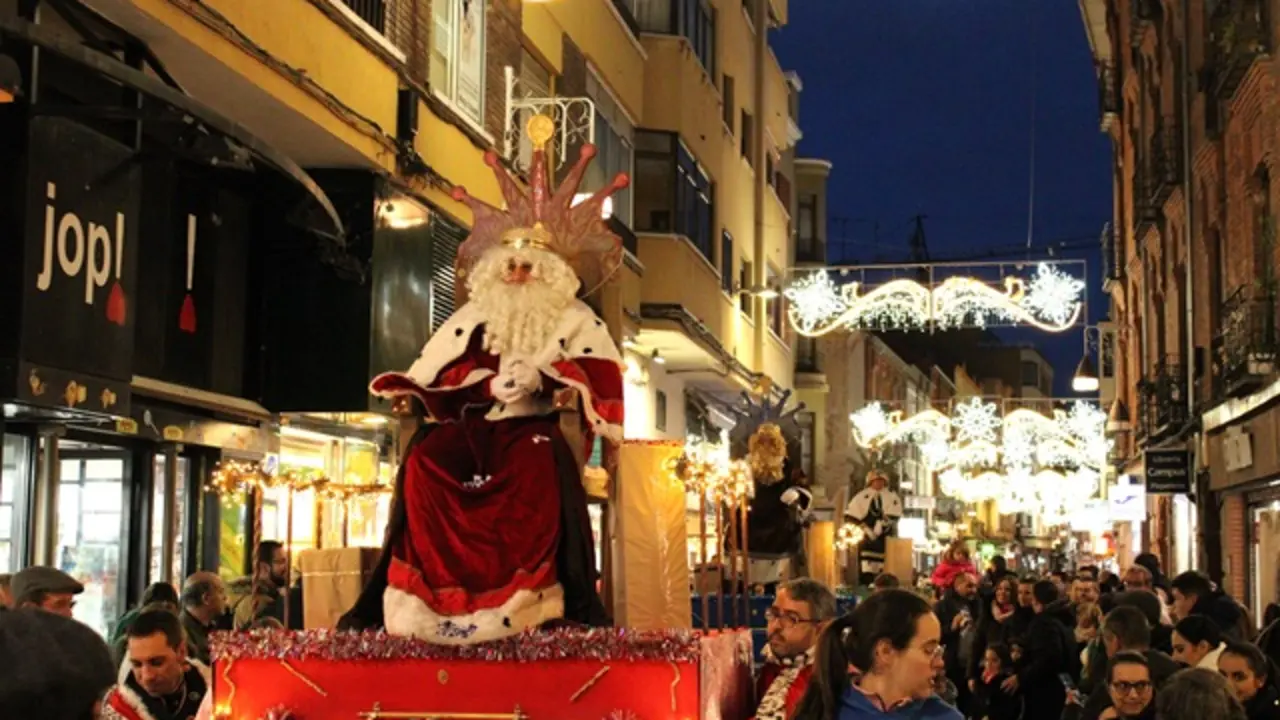 Los Reyes Magos llegan a la calle Manter&iacute;a | Valladolid Plural