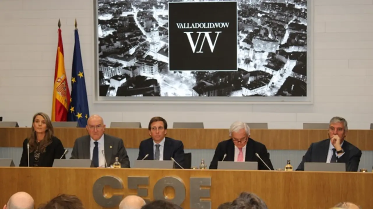 Carnero expone las bondades de la ciudad como ciudad para invertir | Valladolid Plural