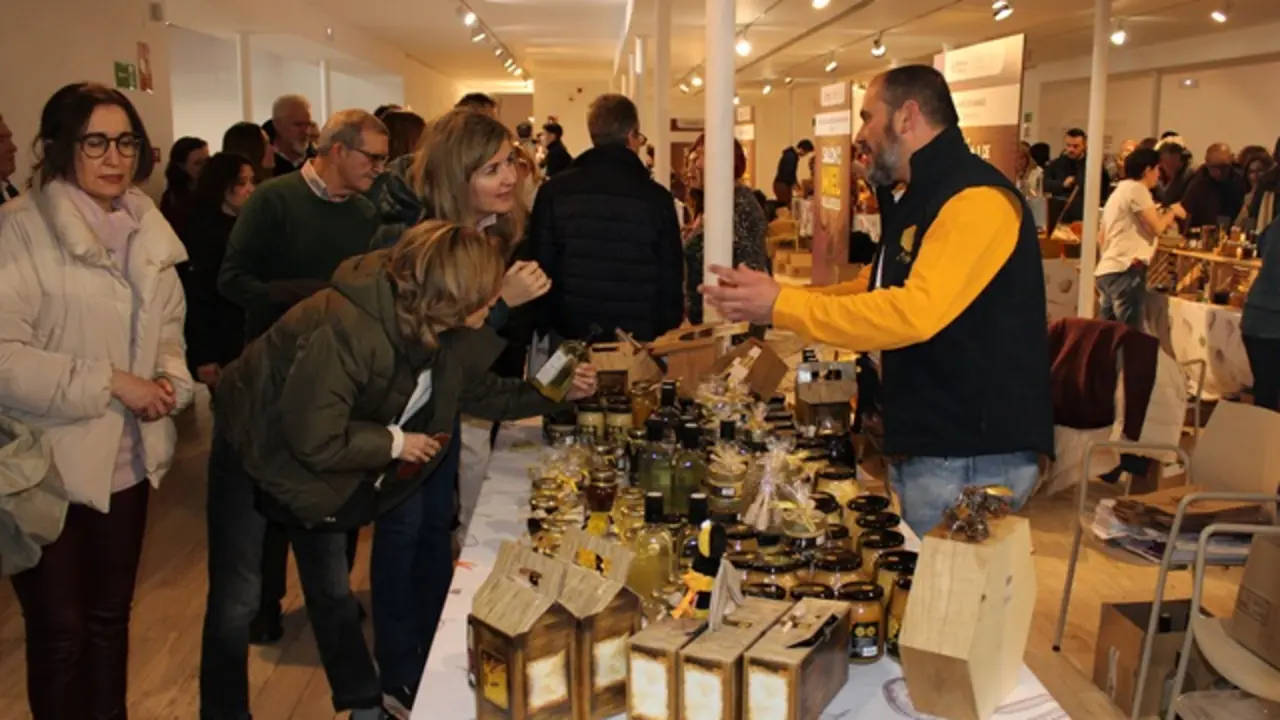 Celebraci&oacute;n del II Sal&oacute;n de la Miel en el Espacio La Granja | Valladolid Plural