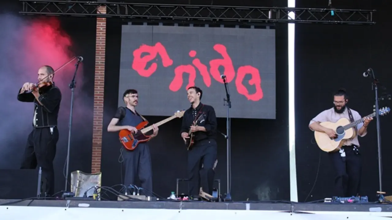 Concierto de El Nido en el Festival Sarmiento Folk de La Seca | Valladolid Plural