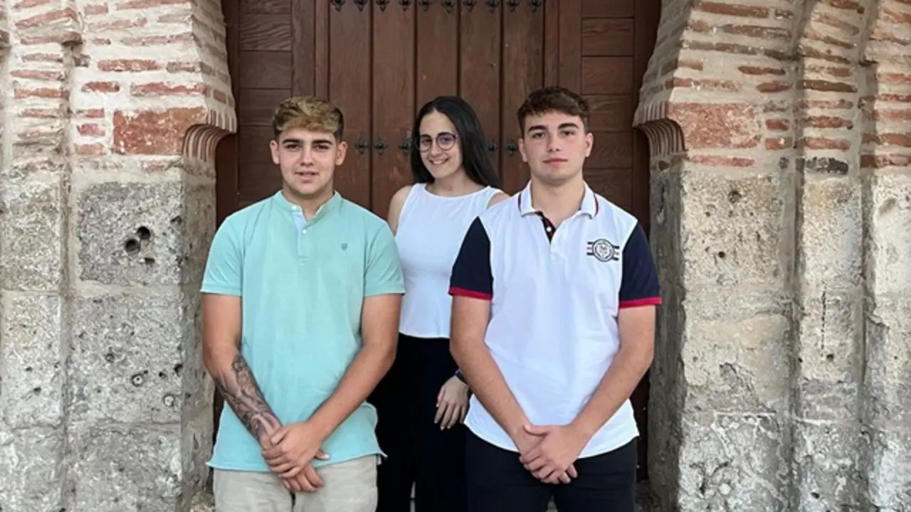 Los j&oacute;venes de Mojados que encarnar&aacute;n a Carlos, Fernando y Leonor | Valladolid Plural