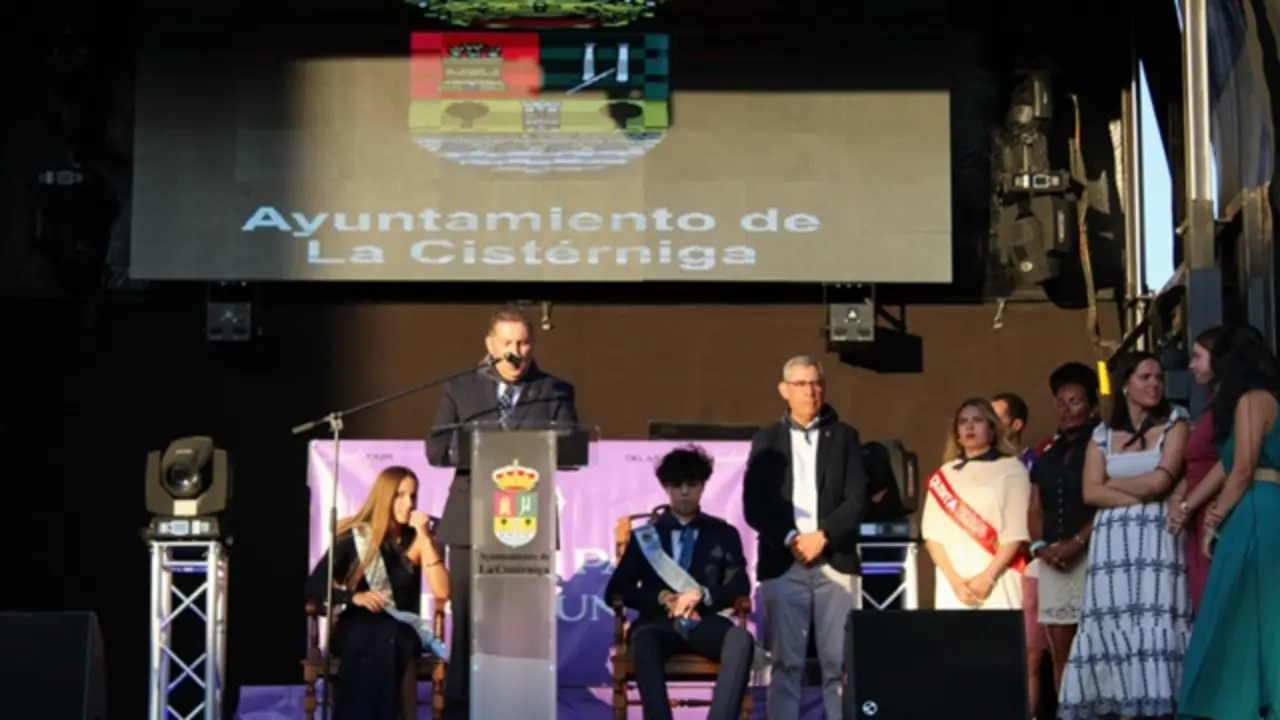 Acto de proclamación del Quinto y Quinta de Honor de La Cistérniga 2025 | Valladolid Plural