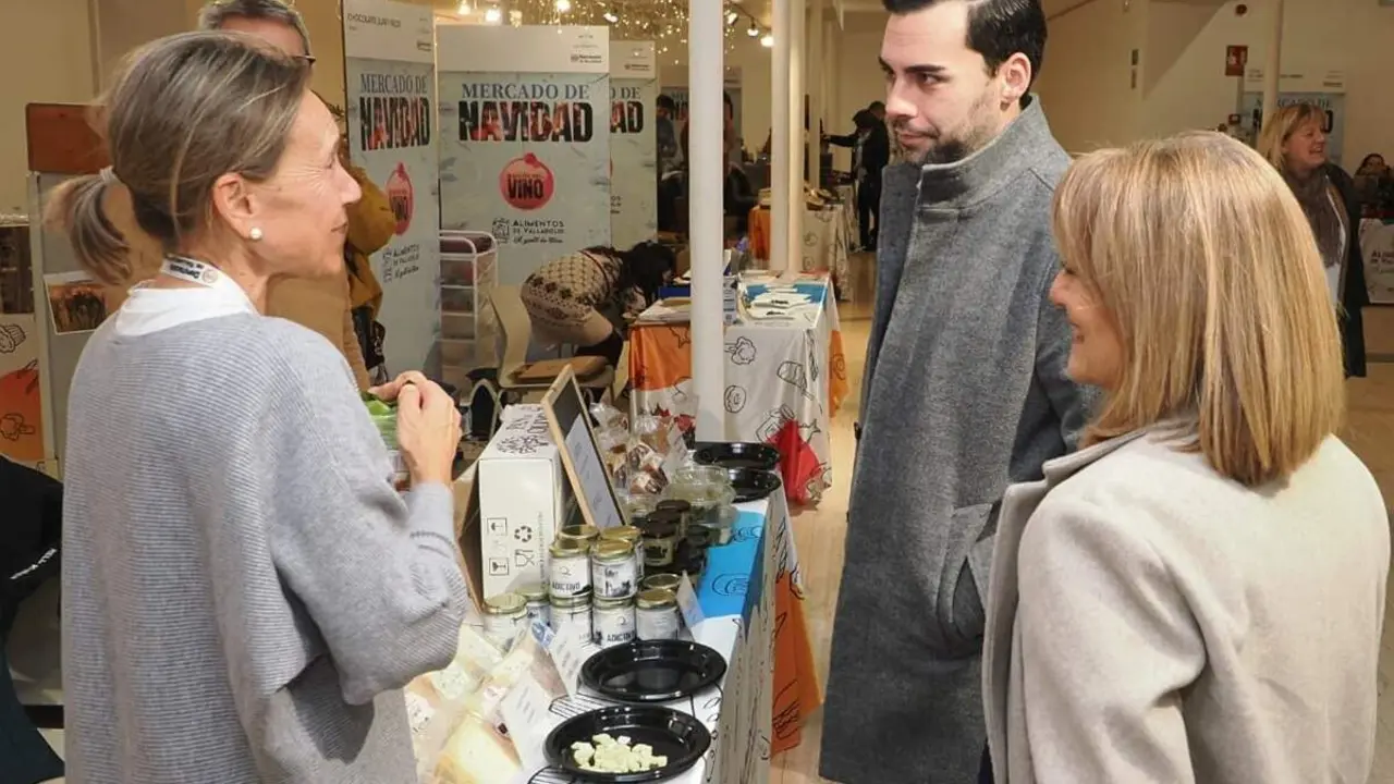 Inauguracion V Mercado de Navidad de Alimentos de Valladolid Diputacion Espacio La Granja