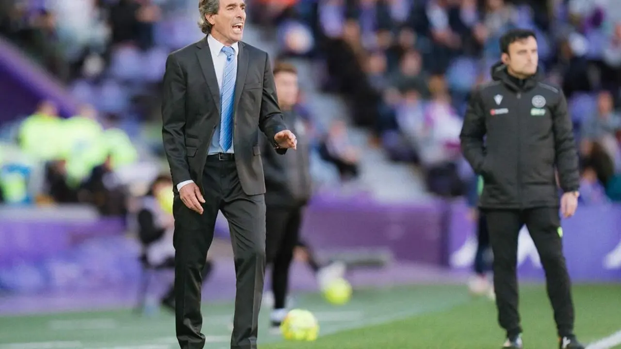 Guillermo Almada partido Real Valladolid Jose Zorrilla derrota ante Andorra