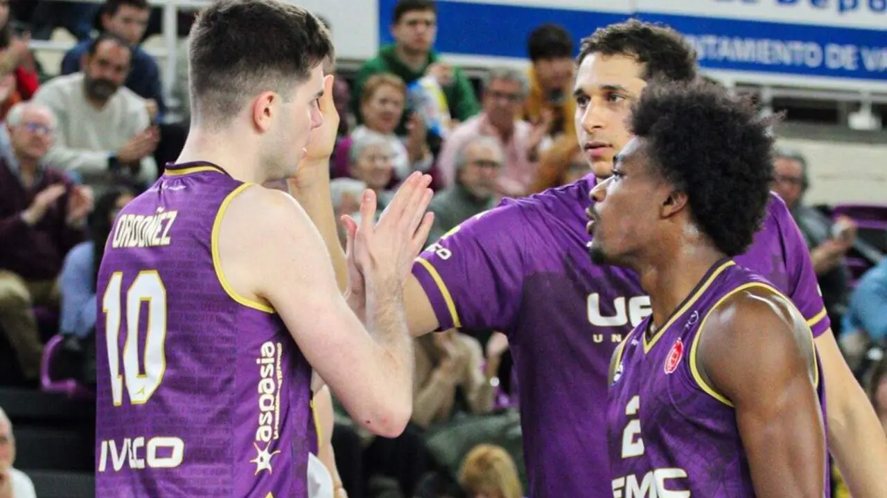 Victoria 94-80 Baloncesto Valladolid vs Caceres Patrimonio Humanidad Jornada 12 Segunda FEB