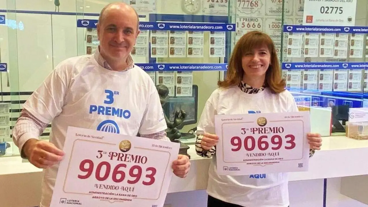 Reparto Tercer Premio Administracion Rio Shopping Arroyo Loteria Navidad 2025