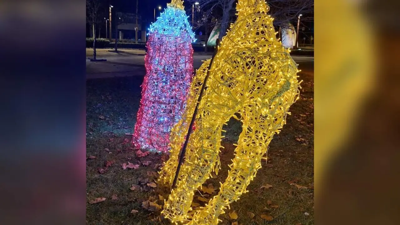 Danos luminarias Reyes Magos Navidad Arroyo de la Encomienda acto vandalico