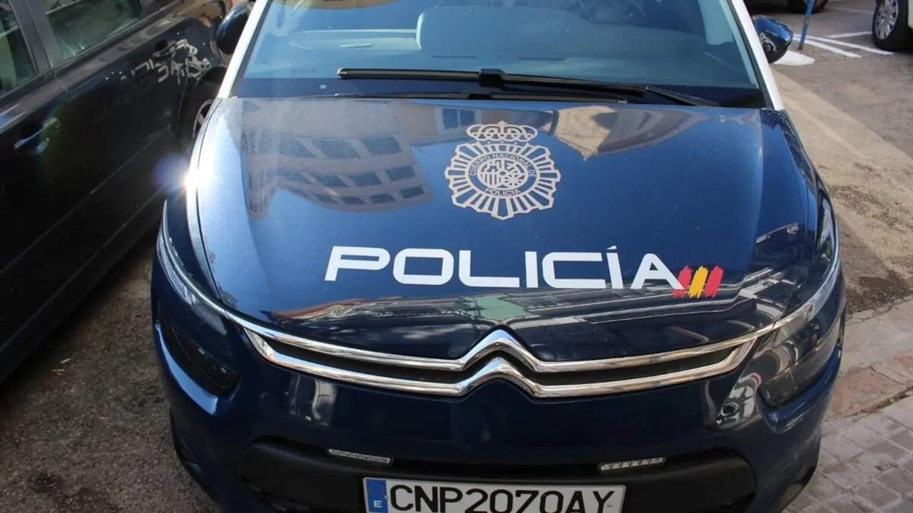 Policia Nacional coche patrulla calle sucesos intervenciones Valladolid