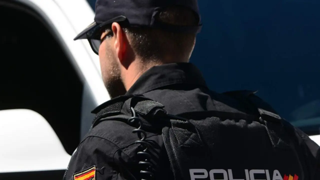 Policia Nacional de Valladolid agente sucesos detencion amenazas