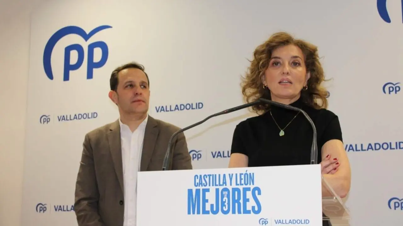 Conrado Iscar y Maria Pardo presentacion numero uno lista PP Valladolid eleciones autonomicas