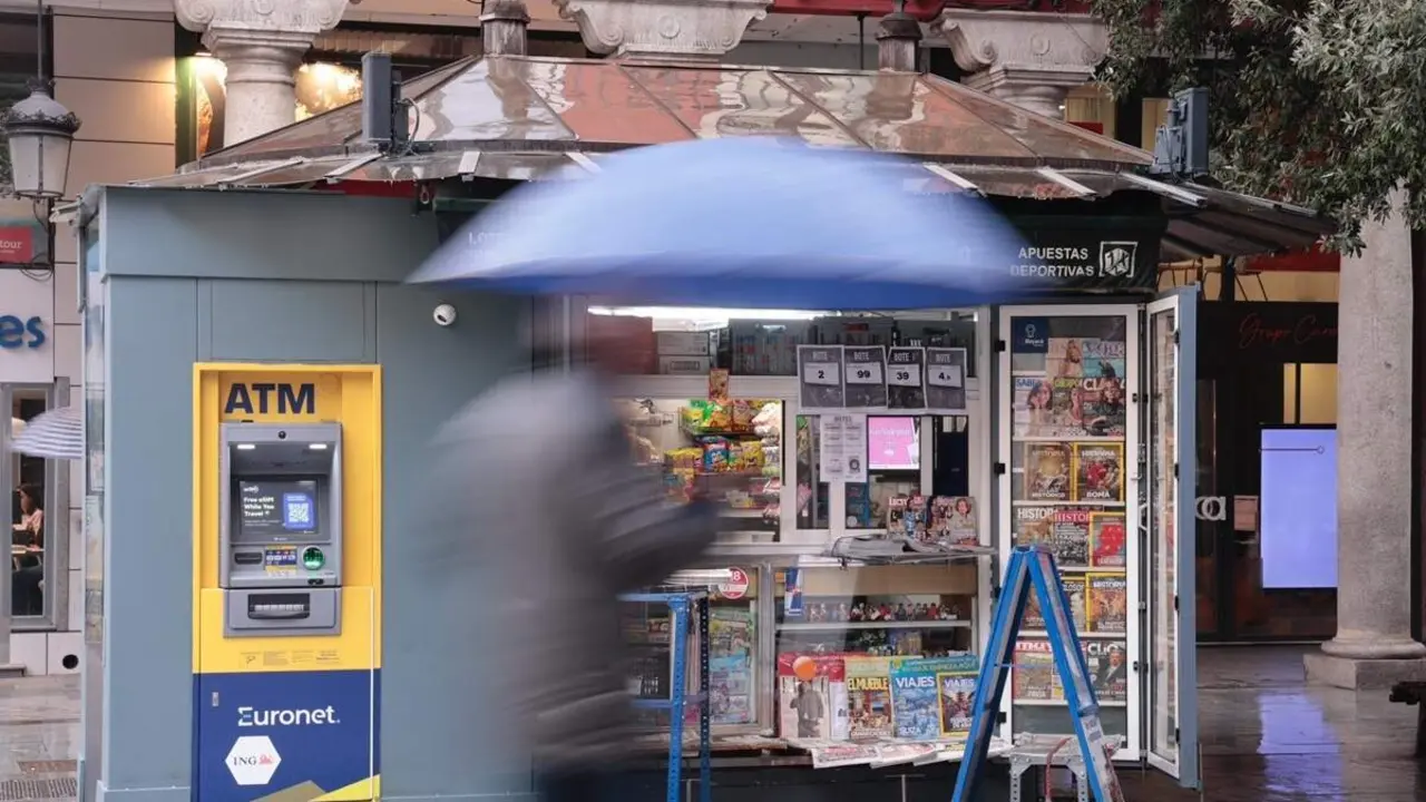 Quiosco multiservicio Calle Ferrari centro Valladolid