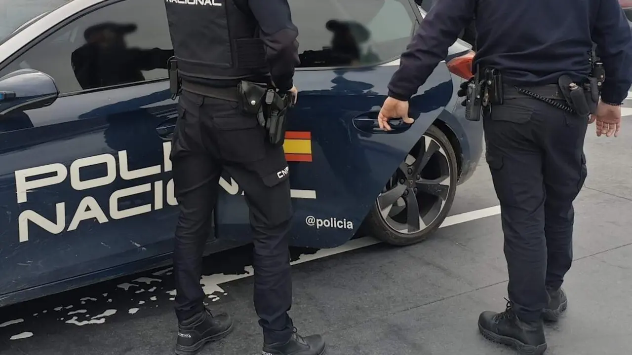 Policia Nacional de Valladolid parking comercio agentes sucesos detenciones