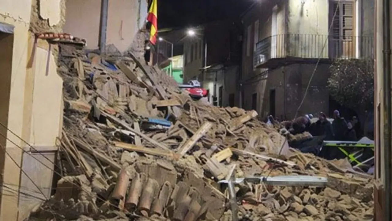 Consecuencias derrumbe edificio Siete Iglesias de Trabancos escombros victimas sucesos