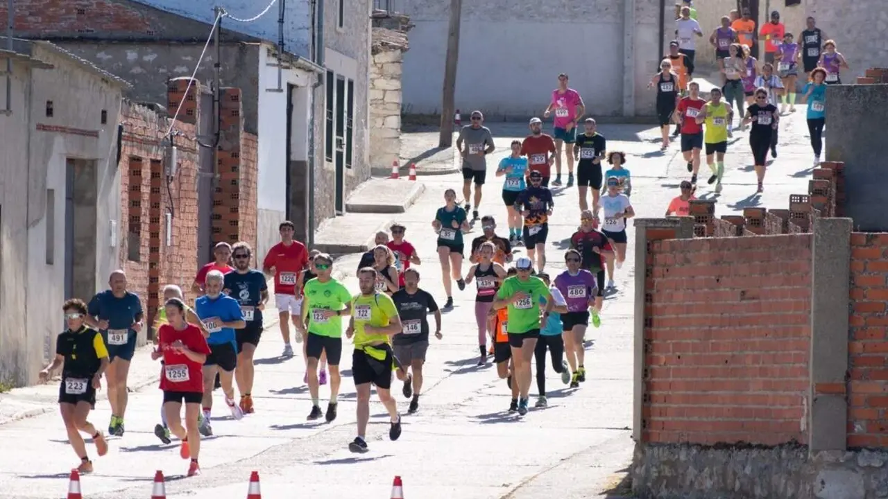 Participantes prueba Cinco Leguas Mayte Martinez San Miguel del Arroyo edicion 2025