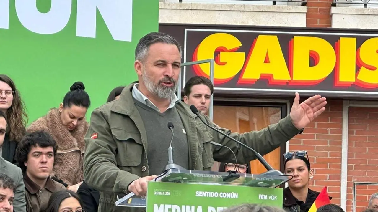 Acto mitin Santiago Abascal Medina del Campo campana electoral 15-M Castilla y Leon