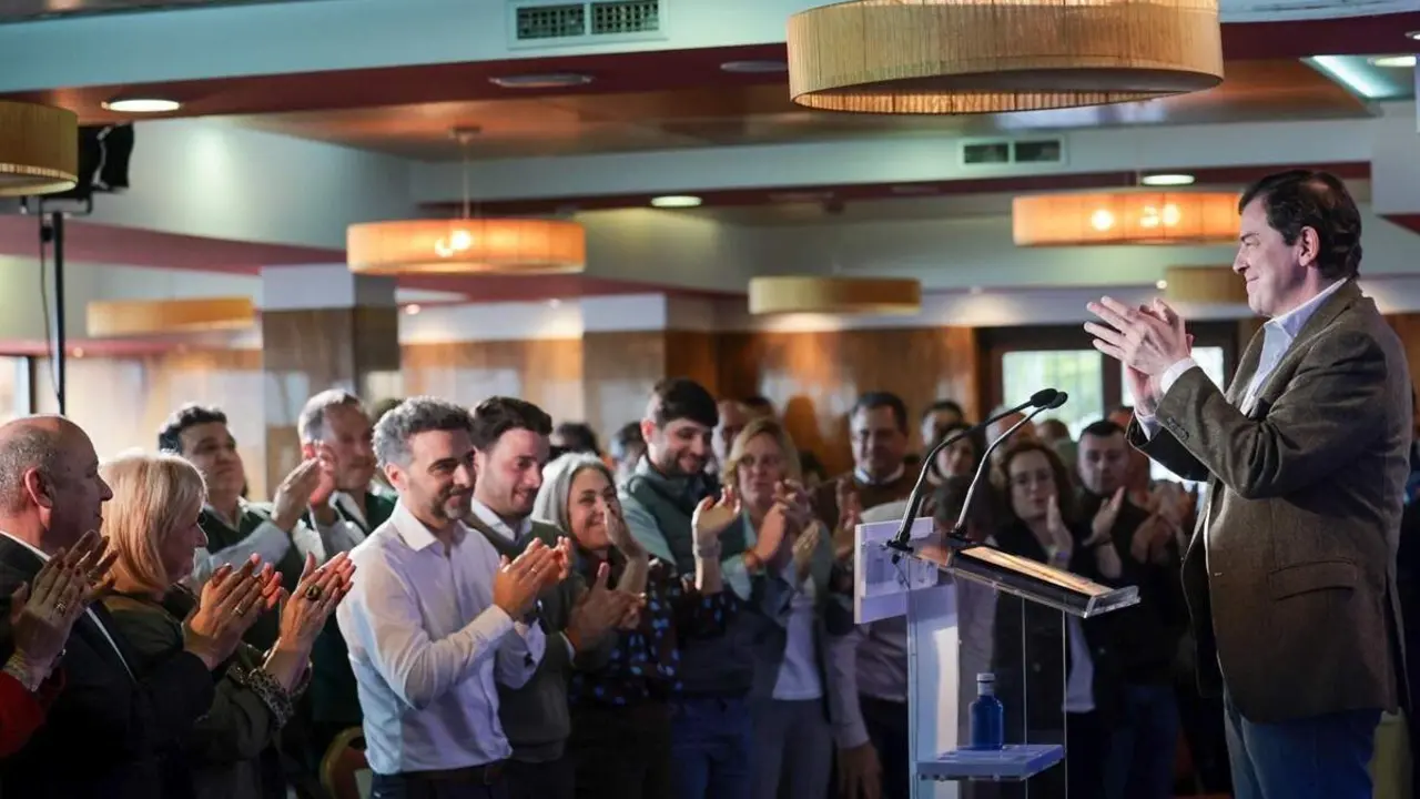 Acto Alfonso Fernandez Manueco Toro presentacion Plan Rural PP Castilla y Leon elecciones