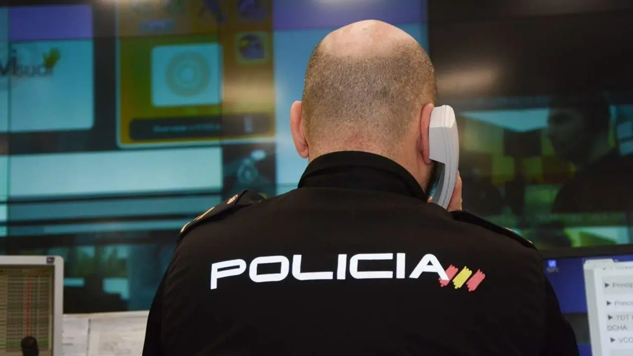 Agente Policia Nacional sala comisaria intervencion sucesos Valladolid