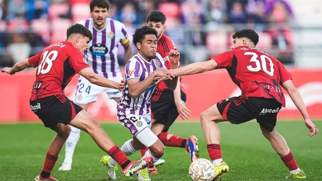 Derrota Mirandes vs Real Valladolid cronica partido Anduva Segunda Division