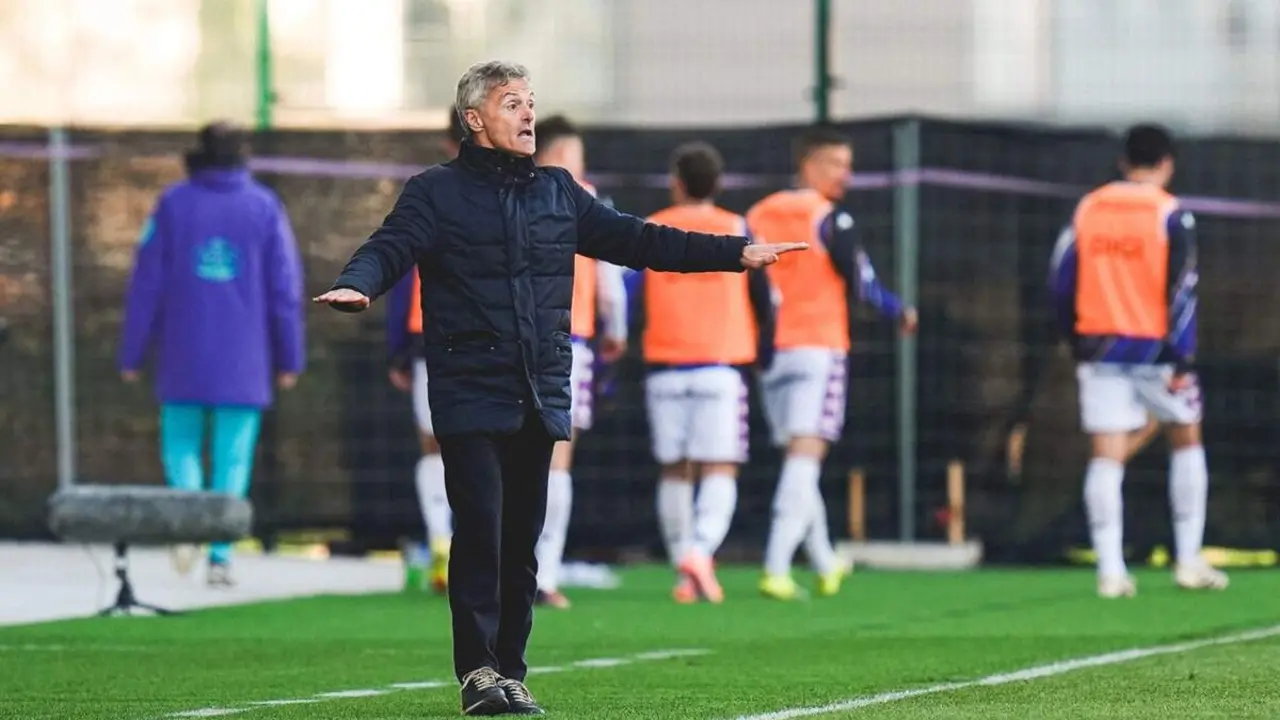 Fran Escriba partido Anduva derrota Mirandes vs Real Valladolid LaLiga Hypermotion