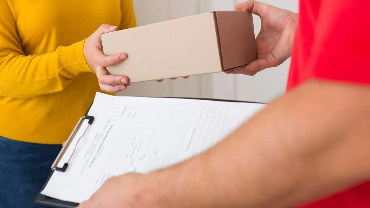 Repartidor paquetes empresa a domicilio compras online trabajo