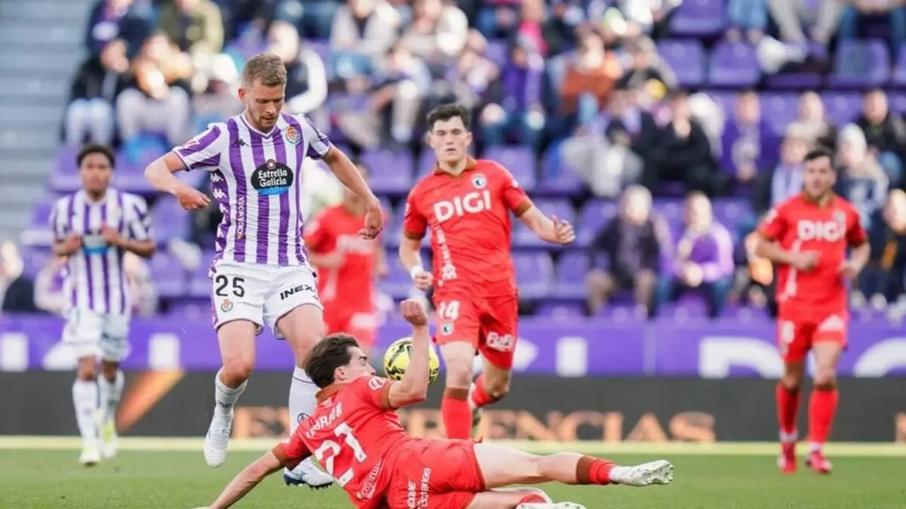 Derrota Real Valladolid vs Burgos partido Zorrilla LaLiga Hypermotion cronica