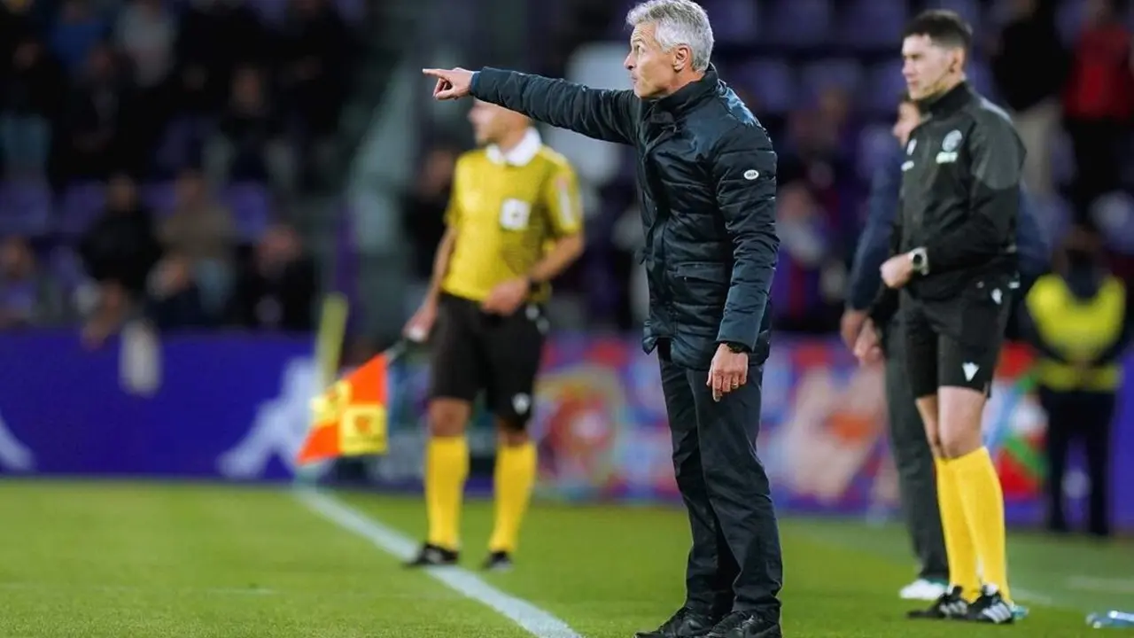 Fran Escriba entrenador Real Valladolid analisis empate Eibar Jose Zorrilla