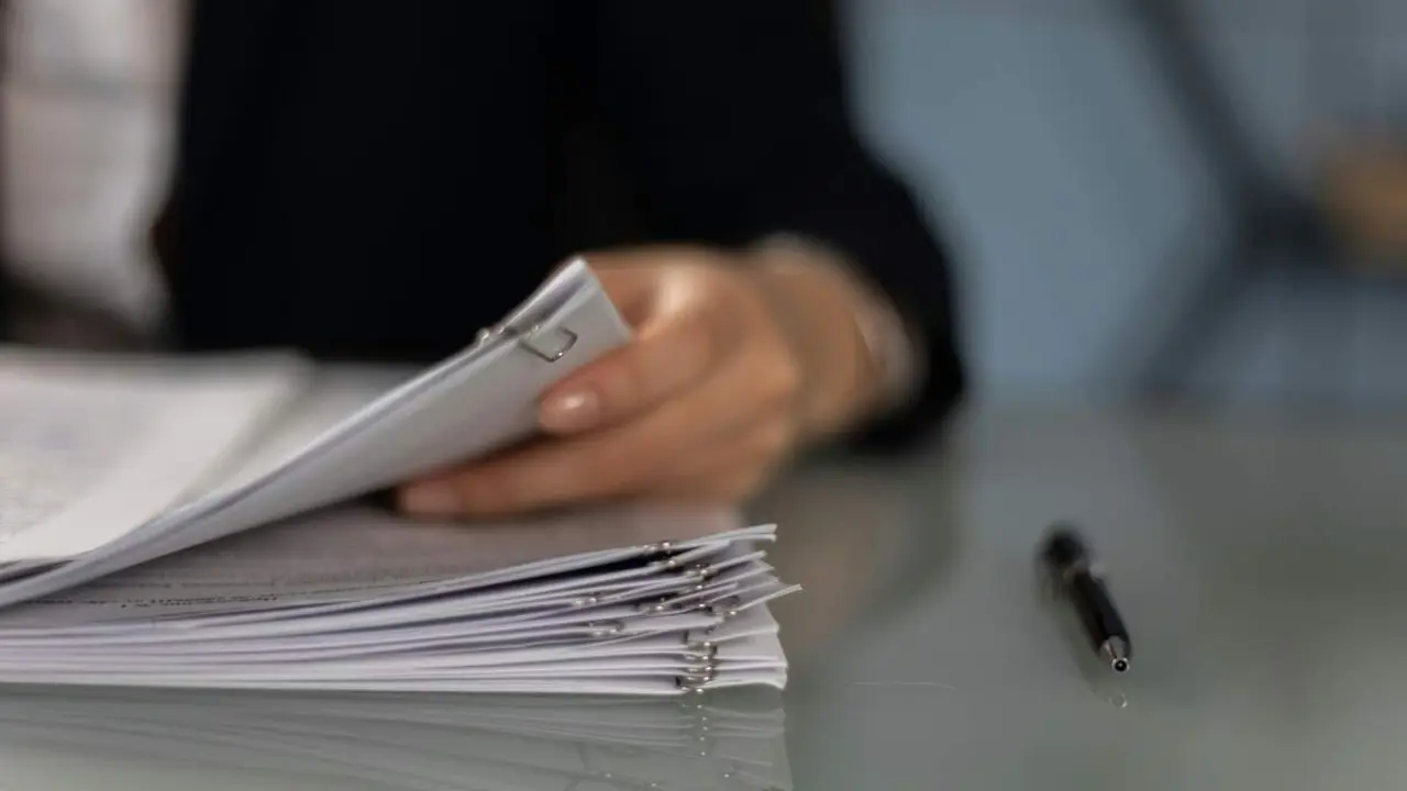 Puesto de trabajo administrativo Administracion autonomica Castilla y Leon