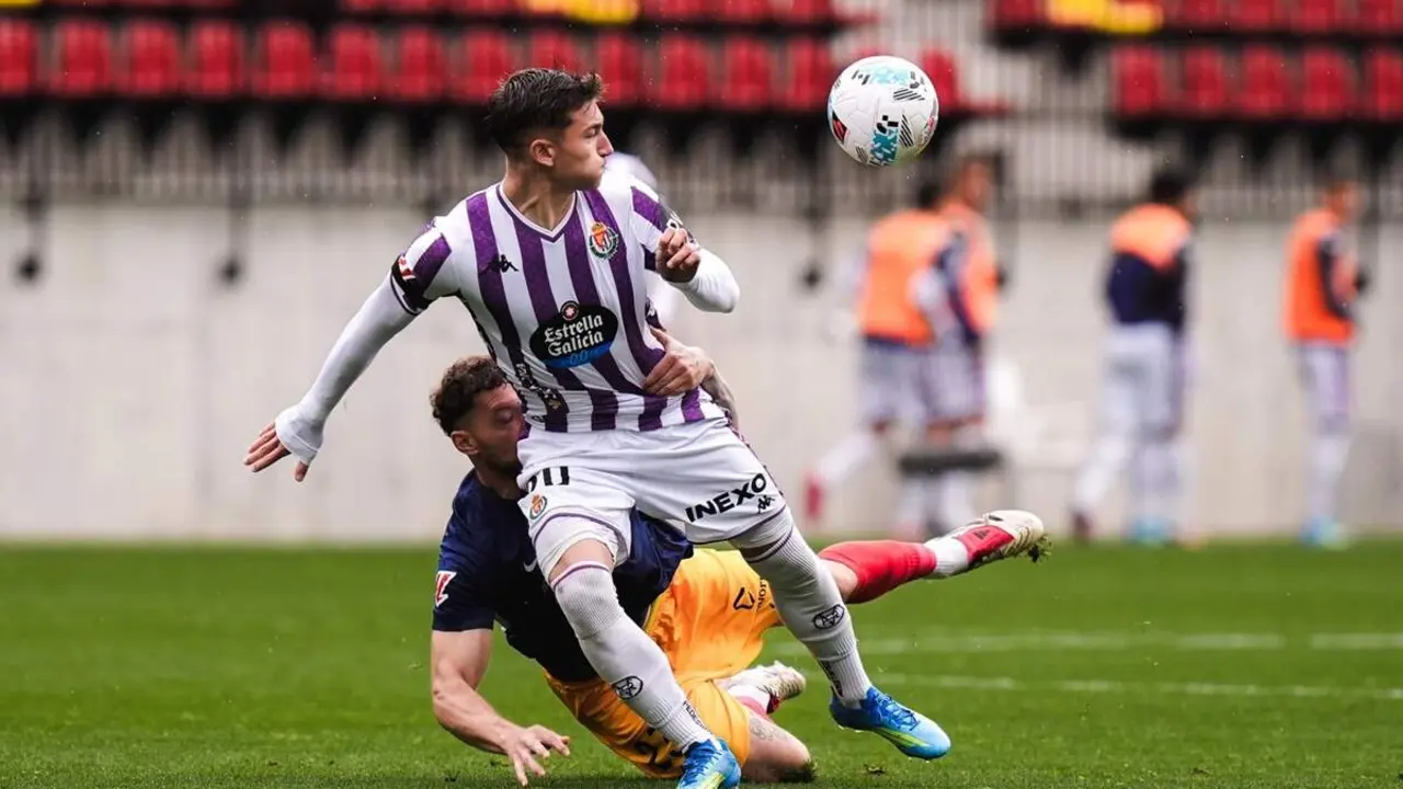 Derrota Andorra vs Real Valladolid partido Segunda Division Chuki futbolista