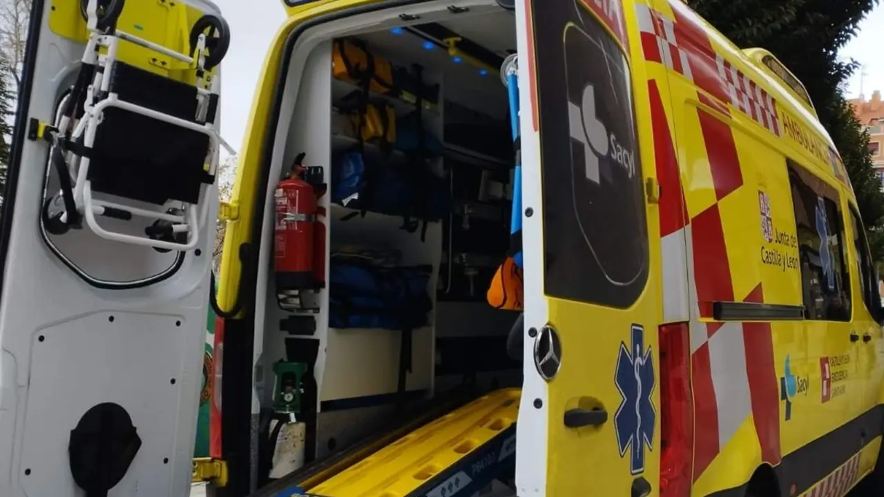 Accidente Valladolid ambulancia intervencion sanitarios Sacyl evacuados heridos