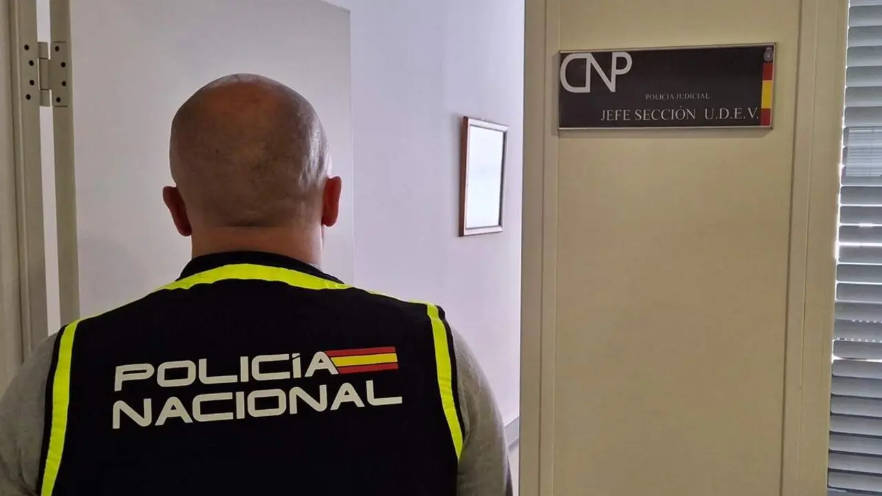 Agente Policia Nacional Unidad Delincuencia Especializada y Violenta comisaria Valladolid