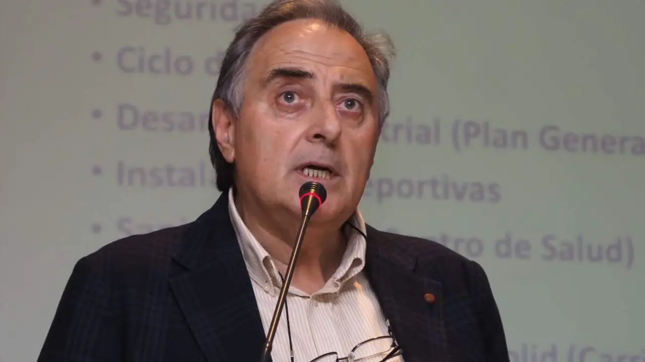 Polemica sueldo alcalde Laguna de Duero Avelino Alvarez politica provincia