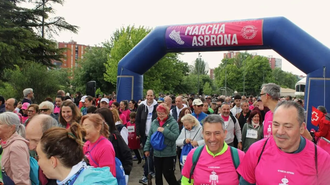 Salida de la Marcha Asprona Valladolid 2026 (4)