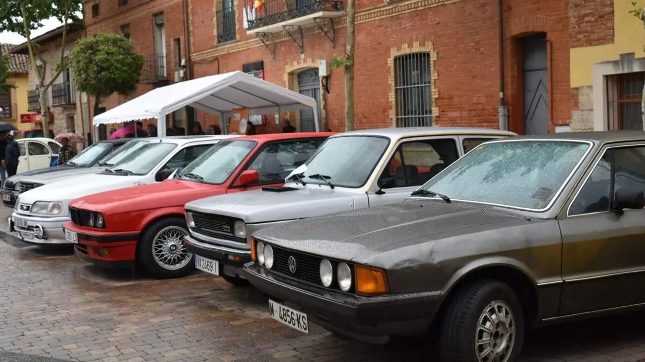 Celebracion Concentracion Vehiculos Clasicos Cigales 2026 Plaza Mayor