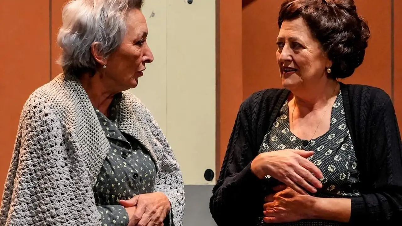 Obra Historia de una escalera Teatro Cervantes Agenda cultural Valladolid