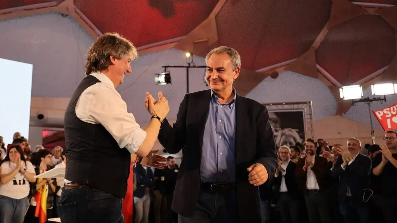 Carlos Martinez y Jose Luis Rodriguez Zapatero polemica expresidente imputacion Plus Ultra